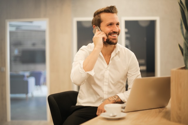 Wil je je business vergroten? Door reclame extra opdrachtgevers? Meer klanten?